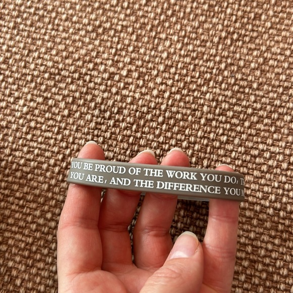 Appreciation Glass Mug Set - Picture 5 of 9